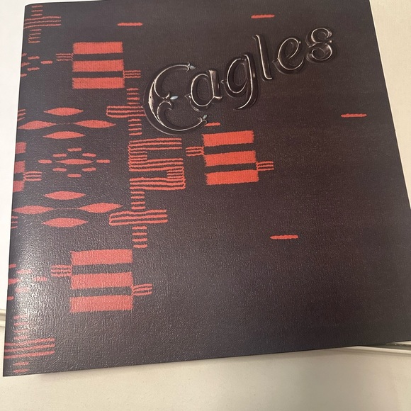 EAGLES Hotel California: 40th ANNIVERSARY DXEdition 2 CDs 1 Blu-ray Posters Book - Picture 5 of 9